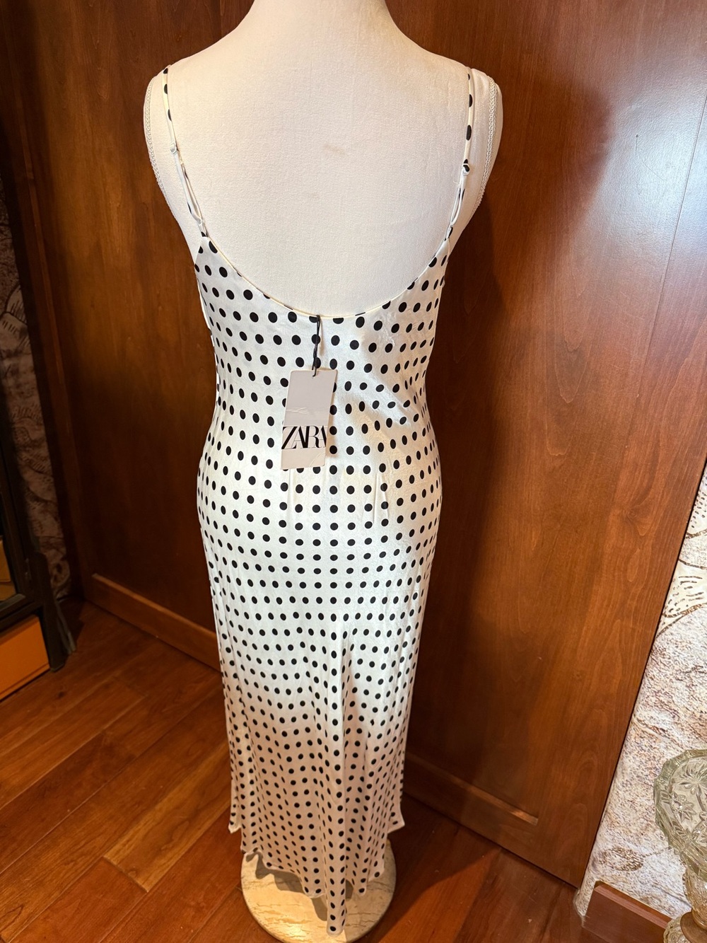 ⚜️ZARA BLACK & WHITE POLKA DOT SATIN SLIP MIDI DRESS NWT SIZE MEDIUM ⚜️ - Picture 3 of 12